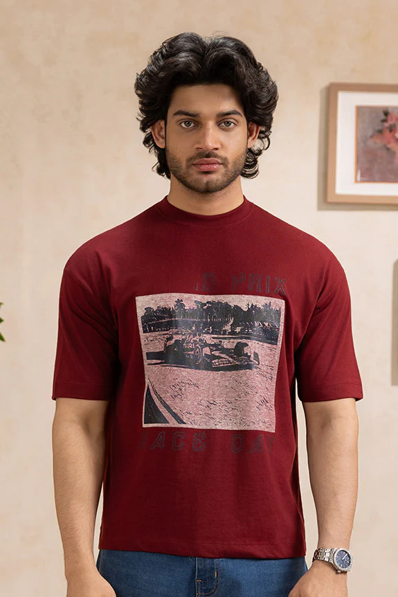 Oversized Graphic T-Shirt – D161